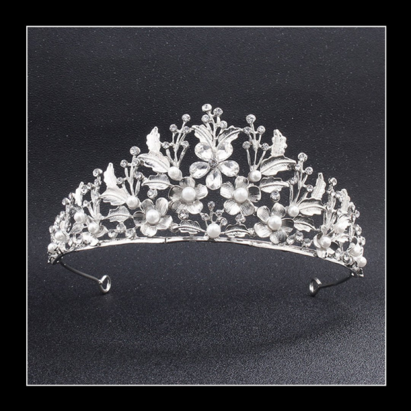 Цветна сребрена круна со бисери АУРОРА